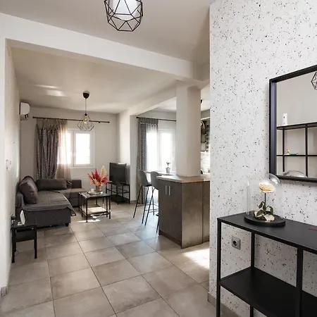 μοντέρνο στο κέντρο της θεσσαλονίκης