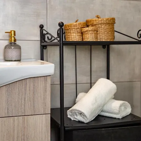 Apartmán μοντέρνο στο κέντρο της θεσσαλονίκης Soluň